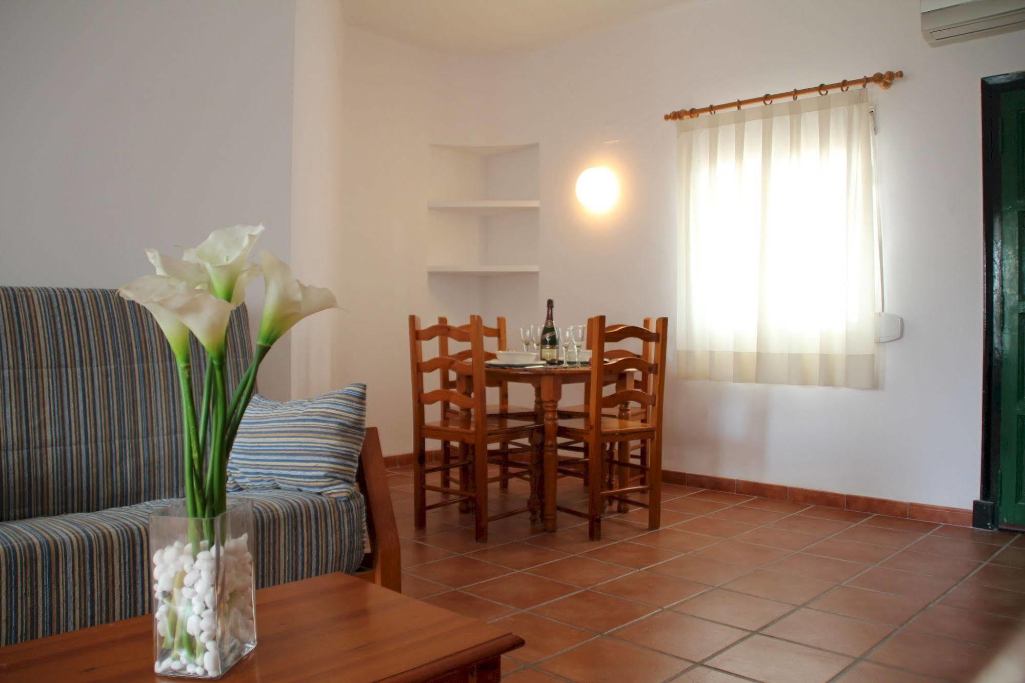 فندق خافييافي  Bungalows El Arenal المظهر الخارجي الصورة