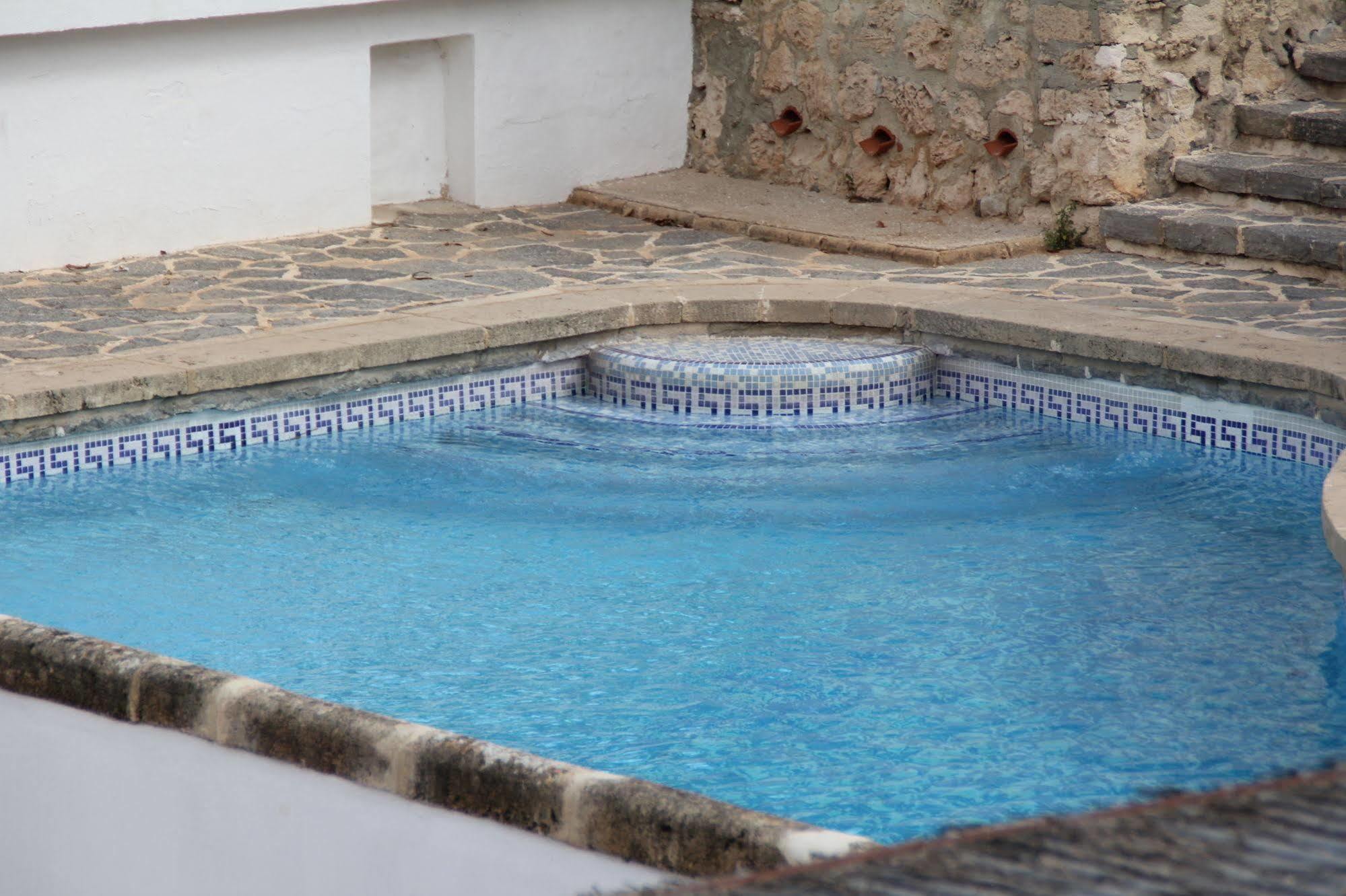 فندق خافييافي  Bungalows El Arenal المظهر الخارجي الصورة