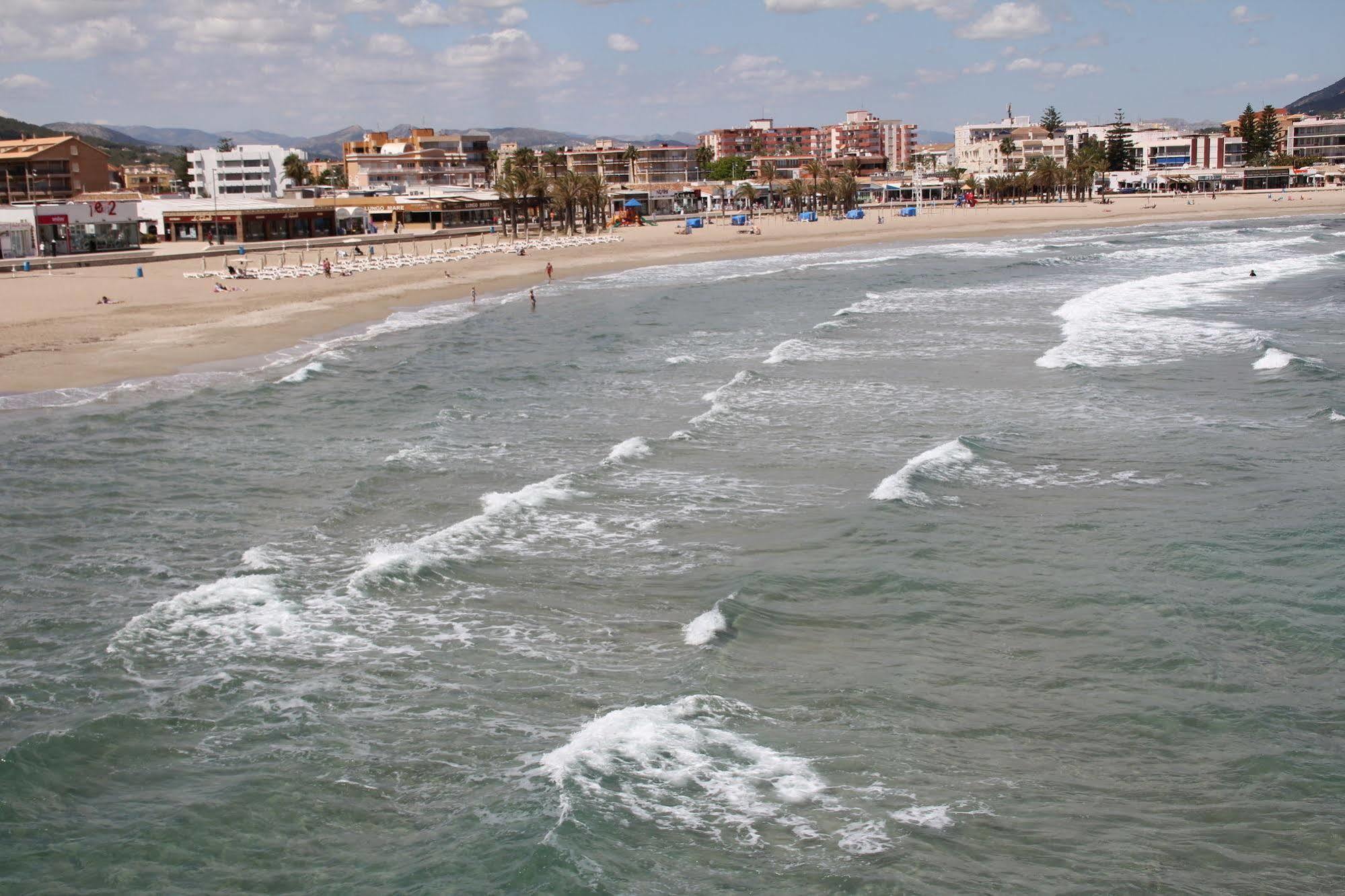 فندق خافييافي  Bungalows El Arenal المظهر الخارجي الصورة
